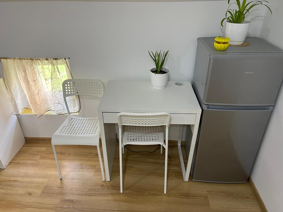 Green Apartment - Free Parking Katowice Luaran gambar